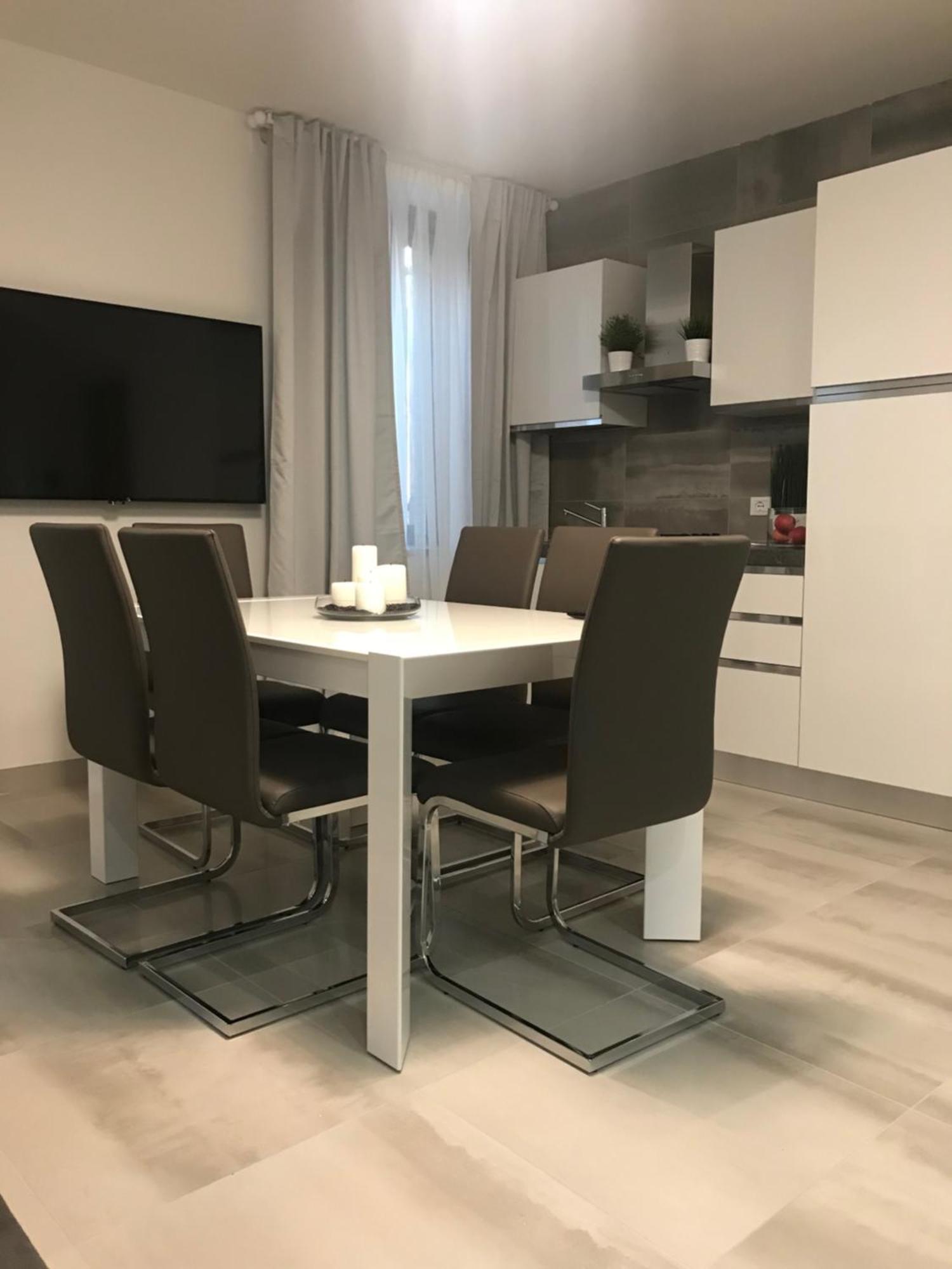 Loft Sirmione Apartamento Exterior foto